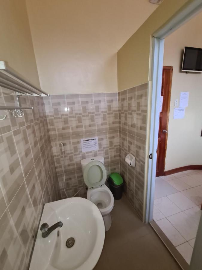 סיקיהור La-Familia Guest House מראה חיצוני תמונה