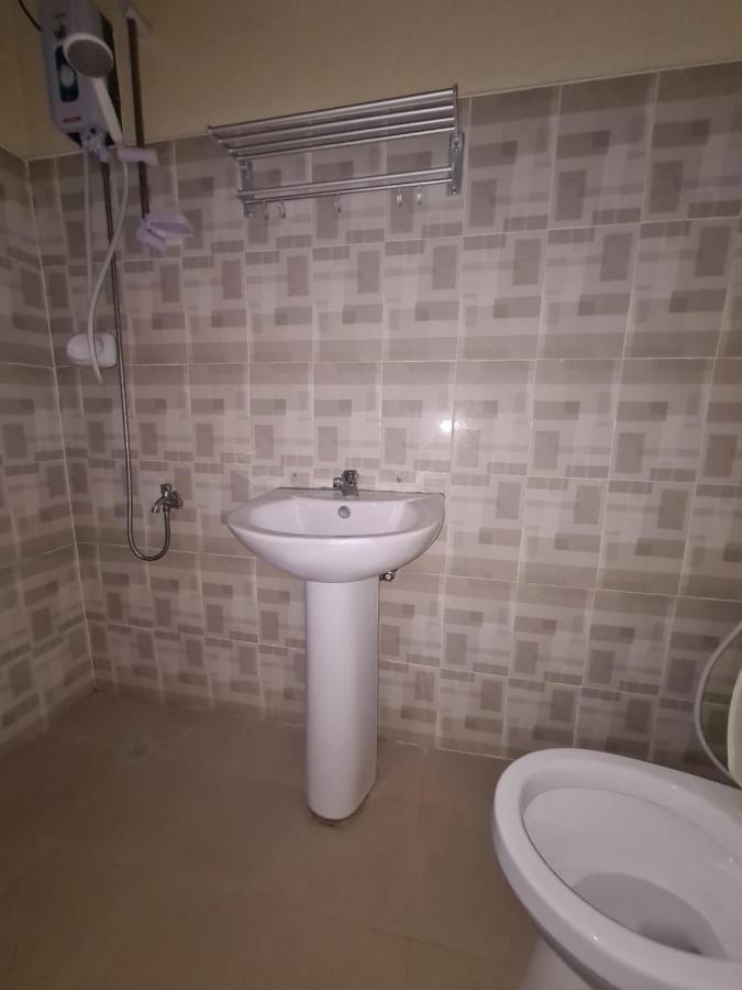 סיקיהור La-Familia Guest House מראה חיצוני תמונה