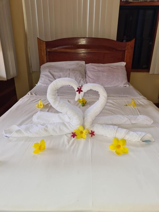 סיקיהור La-Familia Guest House מראה חיצוני תמונה